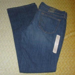 Women's Diva Jeans by Old Navy Size 12 Reg. NWT-$29.50.